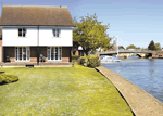 Peninsula Cottages in Wroxham, Norfolk, East England